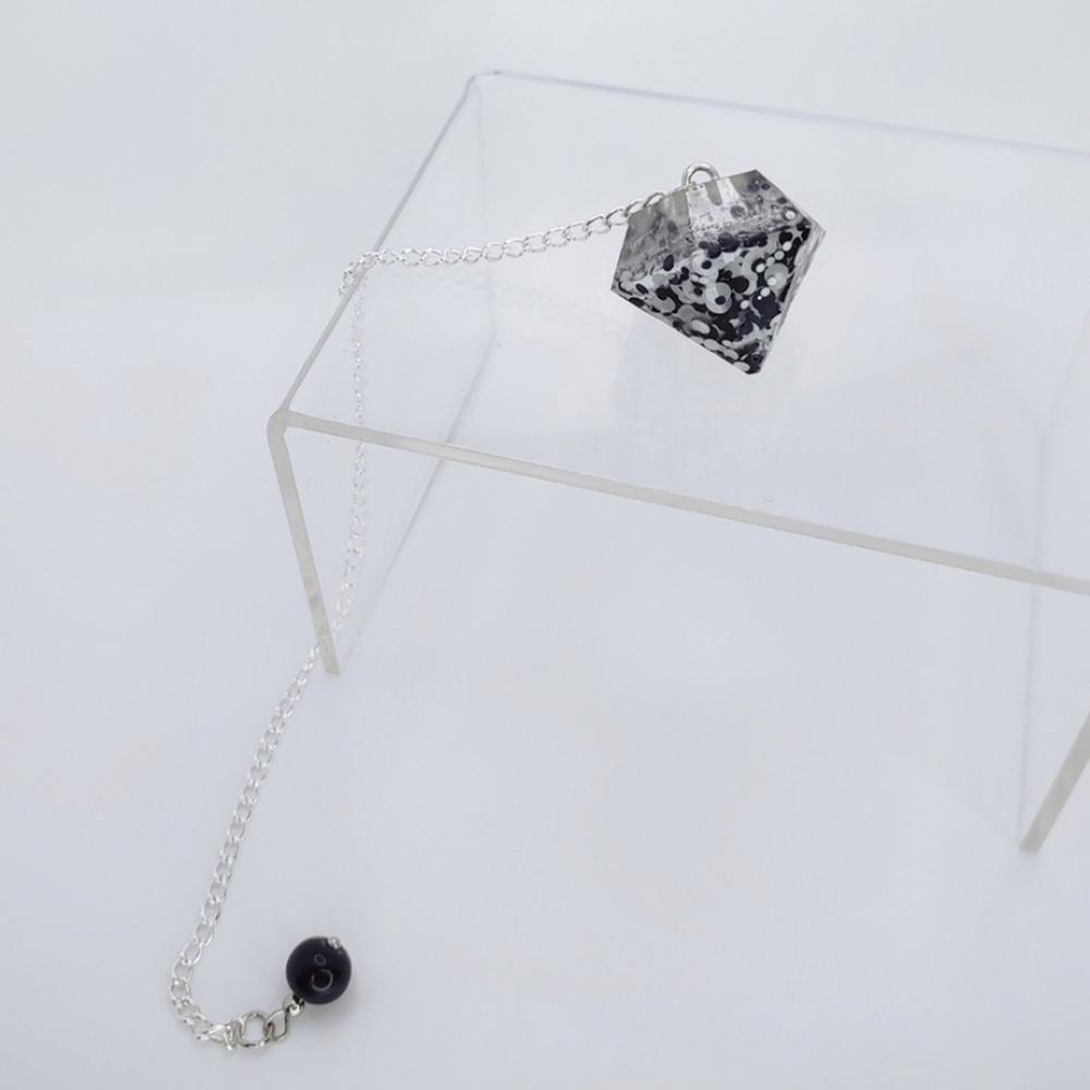 Classic Black and white dotted clear top handcrafted dowsing pendulum